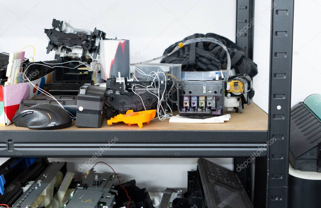 Dispositivi hardware e stampanti in ufficio